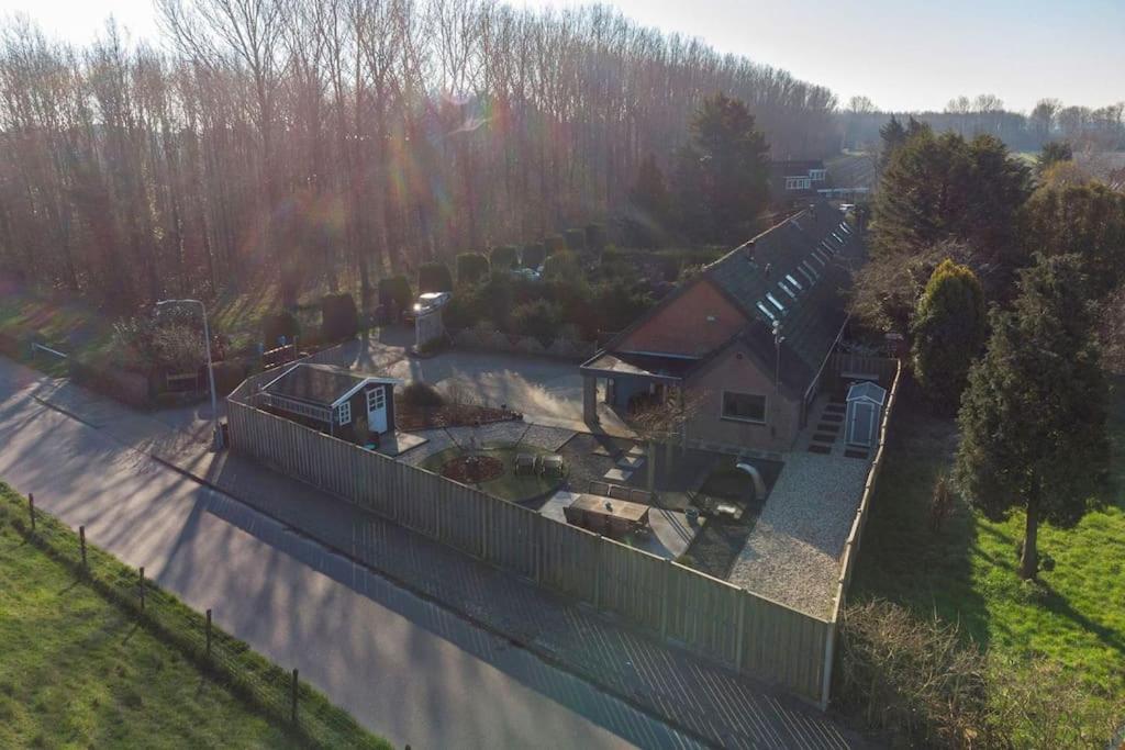 Family Wellness Lodge 4 Personen Zuid-Holland! Ooltgensplaat Exteriér fotografie